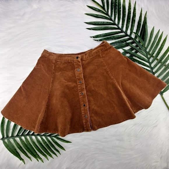 Brandy Melville Dresses & Skirts - Brandy Melville | caramel velvet skater skirt